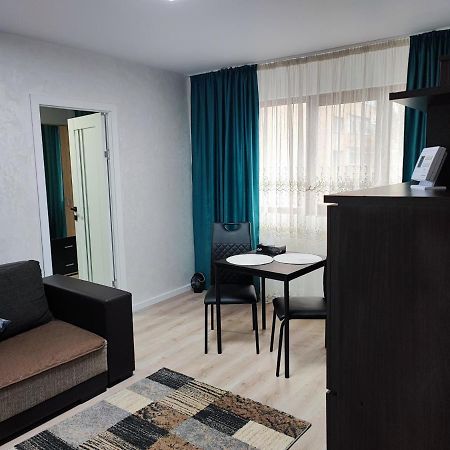 Apartament In Buzau Luaran gambar