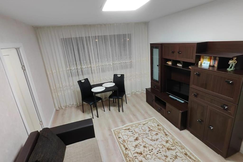 Apartament In Buzau Luaran gambar