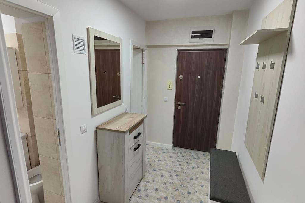 Apartament In Buzau Luaran gambar