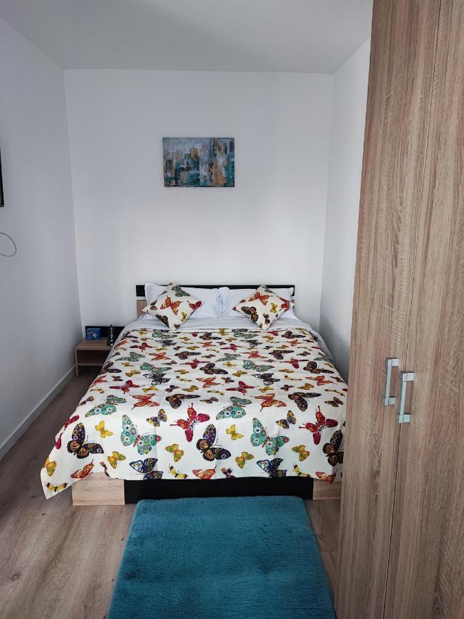 Apartament In Buzau Luaran gambar
